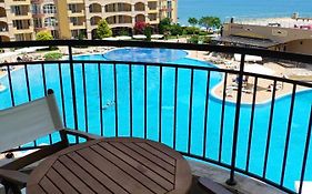 Апартаменти Мидия На Първа Линия - Midia Resort First Line Apartments